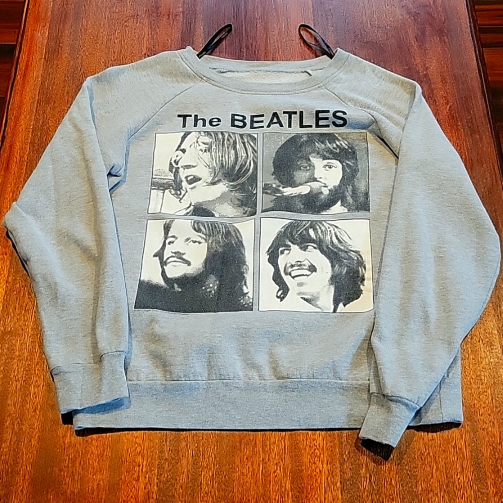 Womens size Small- Gray, retro/vintage, Beatles sweatshirt.